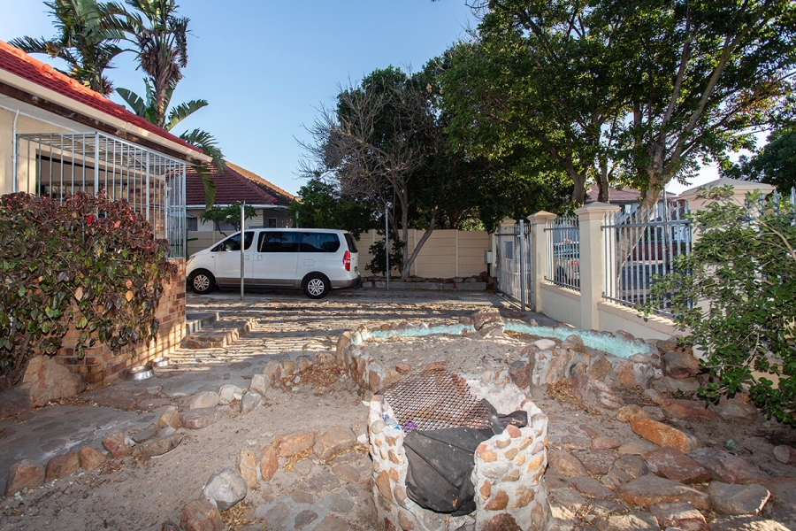 3 Bedroom Property for Sale in Richmond Western Cape